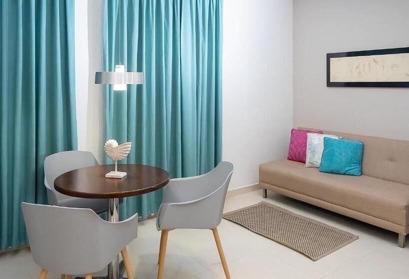 Люкс, Portobelo Plaza De Las Americas