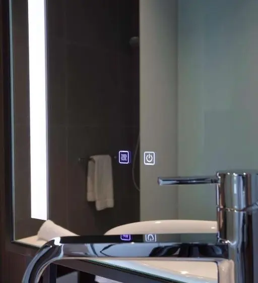 シティビューのスーペリアルーム, Radisson Blu Hotel, Larnaca
