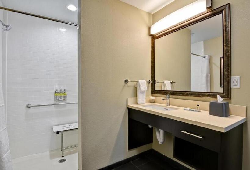 جناح لذوى الاحتياجات الخاصة, Staybridge Suites Mt Juliet Nashville Area