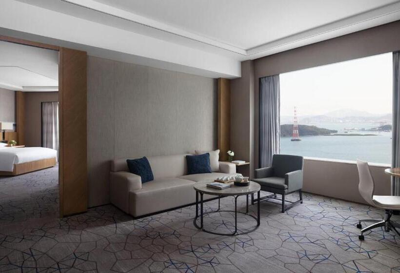 سوییت اجرایی, Xiamen Marriott Hotel Haicang