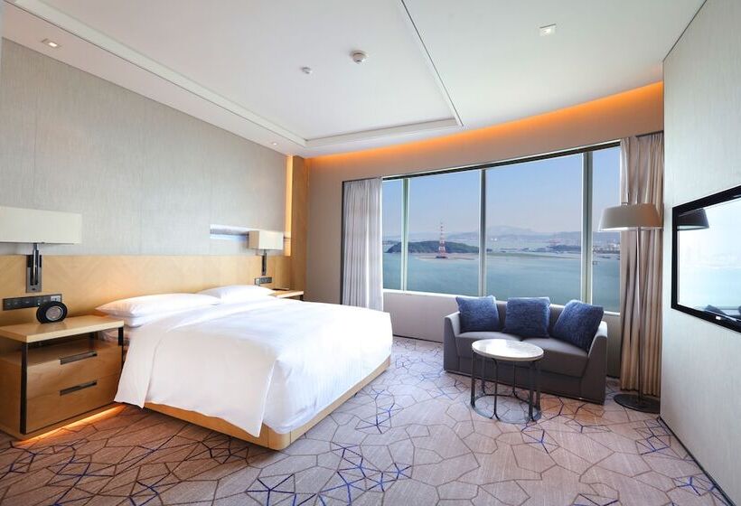 سوییت اجرایی, Xiamen Marriott Hotel Haicang