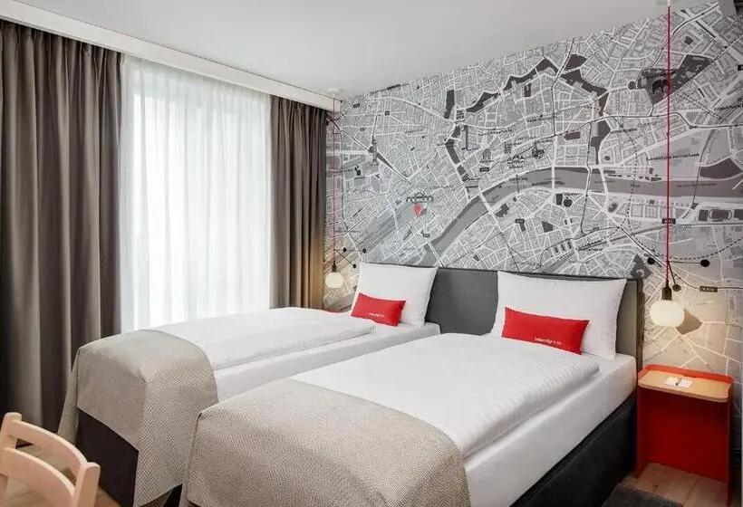 スタンダードルーム, Intercityhotel Frankfurt Hauptbahnhof Süd