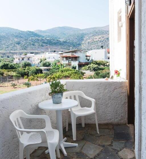 标准工作室, Anna Maria