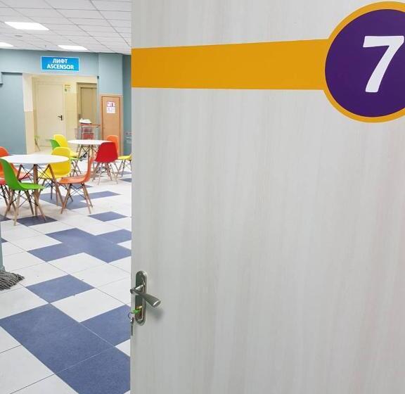 اتاق استاندارد سه نفره, Hostel City Center