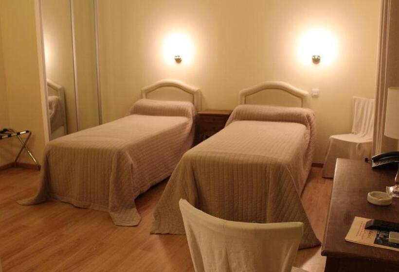 4인용 스탠다드 룸, Castellu