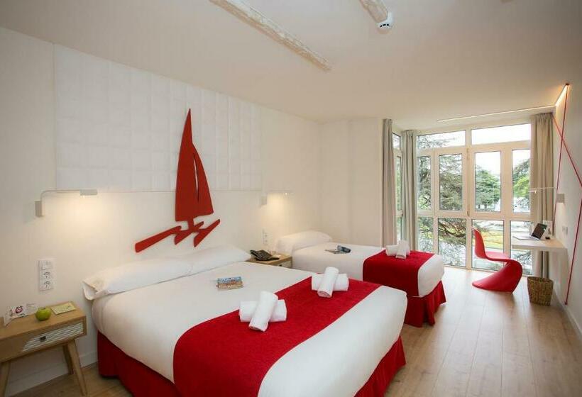 Семейный Номер, Casual De Las Olas San Sebastian