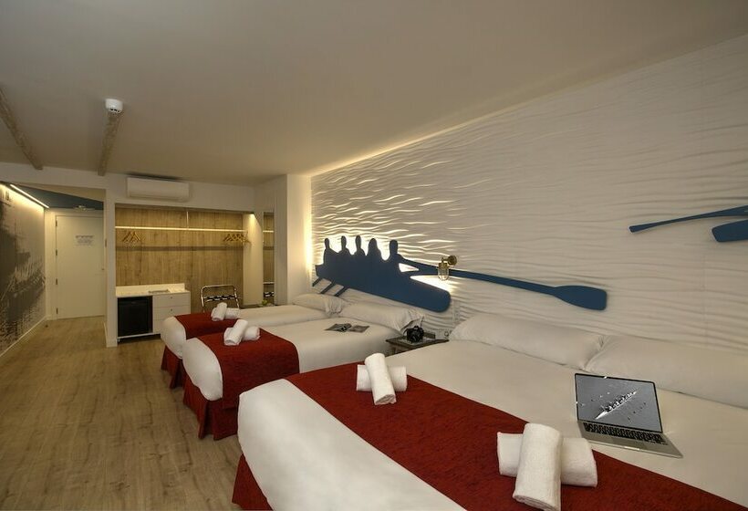 Семейный Номер, Casual De Las Olas San Sebastian