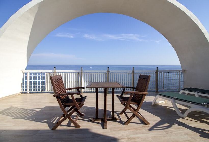 オーシャンビュージュニアスイート, Cavalluccio Marino