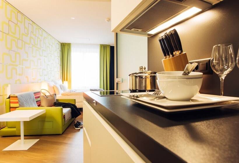 Estudio Estàndard, Harry S Home Zürich Wallisellen