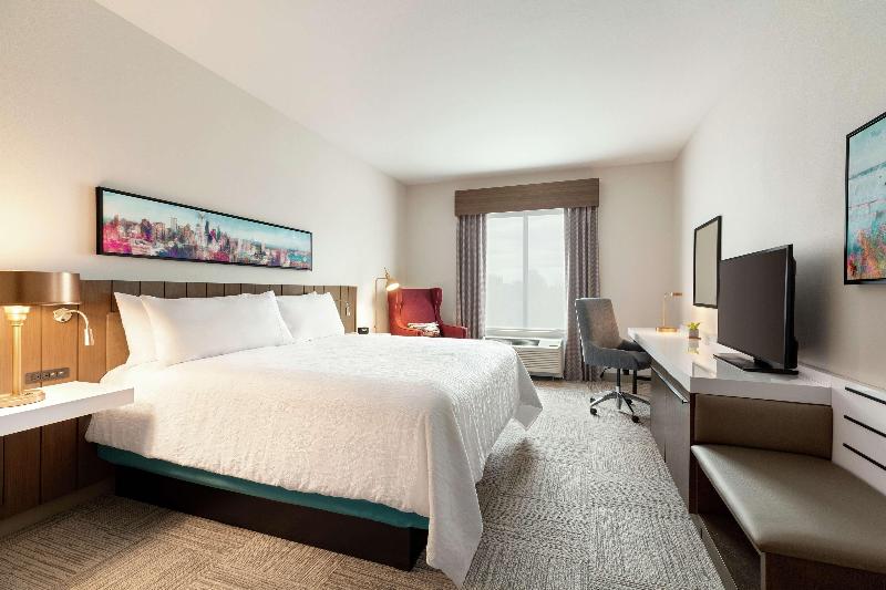 غرفة قياسية لذوى الاحتياجات الخاصة, Hilton Garden Inn Seattle Airport