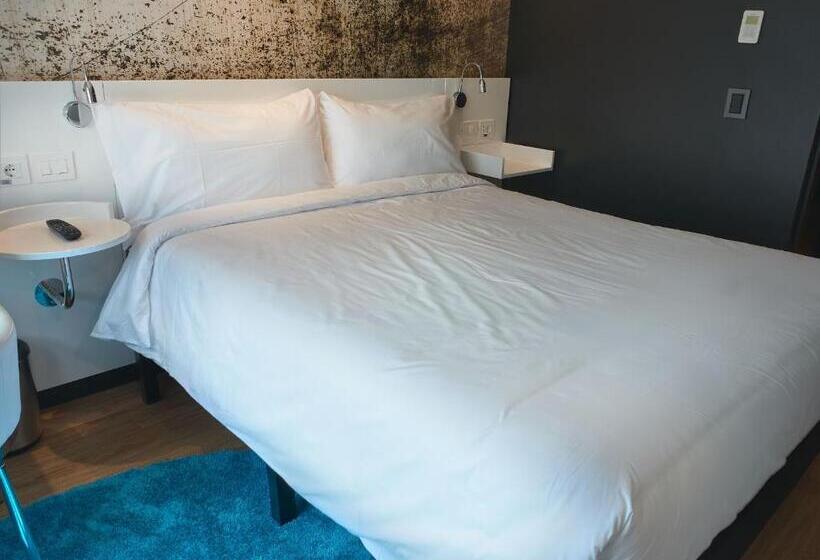 اتاق استاندارد, Ibis Styles Montevideo Biarritz