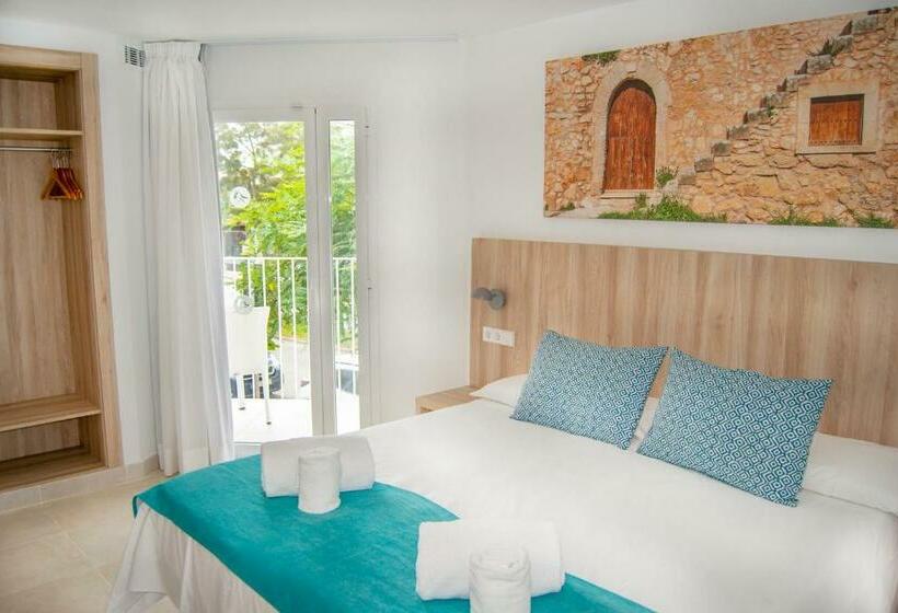 اتاق لوکس با بالکن, Inner Hotel Rupit Adults Only