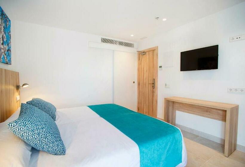 اتاق لوکس با بالکن, Inner Hotel Rupit Adults Only