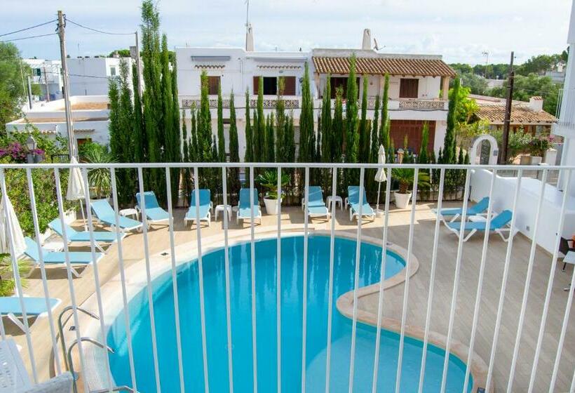 اتاق استاندارد با چشمانداز استخر, Inner Hotel Rupit Adults Only