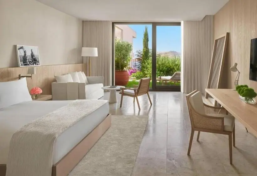 Standard Room King Size Bed, The Bodrum Edition