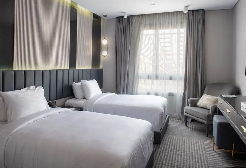 سوییت خانوادگی, Triumph Luxury