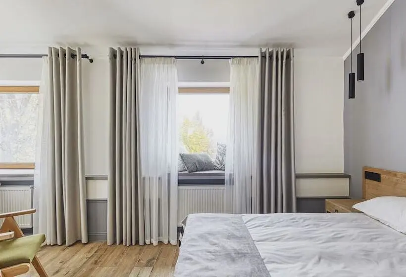 اتاق سوپریور با چشمانداز شهر, Wine&pillow Hotel By Frapolli