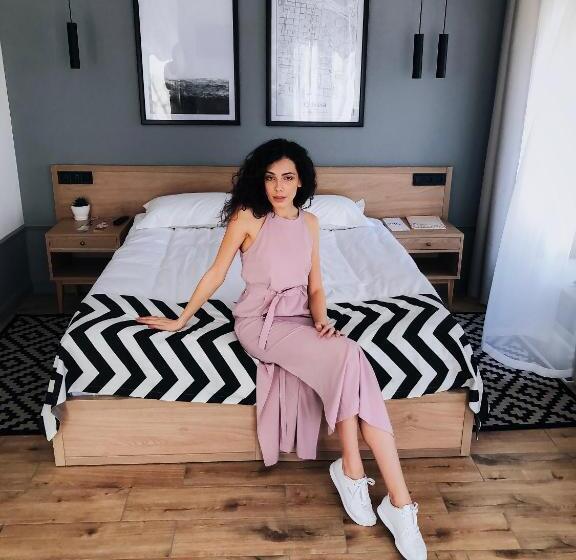 سوییت جونیور لوکس, Wine&pillow Hotel By Frapolli