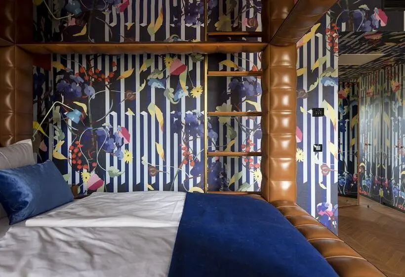デラックスルーム, Winery & Design Hotel Roxanich