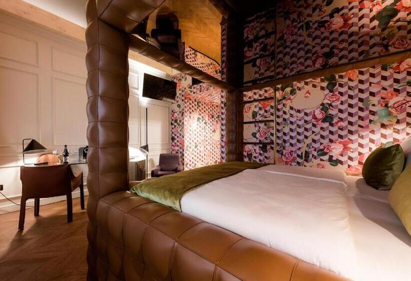 デラックスルーム, Winery & Design Hotel Roxanich