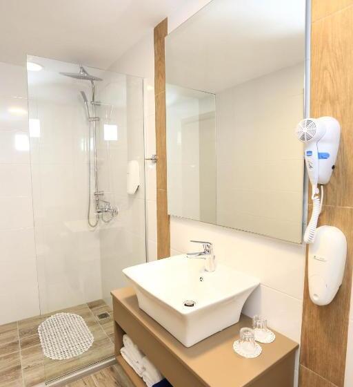 غرفة قياسية مطلّة علي البحر, Blu Acqua