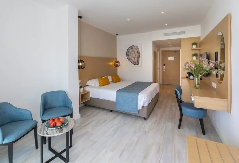 スタンダードインサイドビュールーム, Leonardo Crystal Cove Hotel & Spa – Adults Only