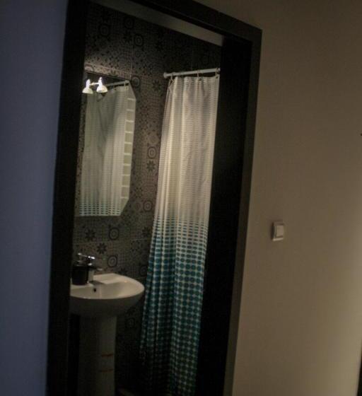 اتاق لوکس با بالکن, Prishtina Center Hostel