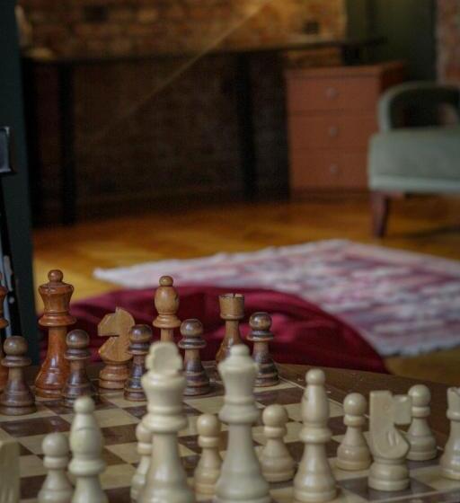 اتاق لوکس با بالکن, Prishtina Center Hostel