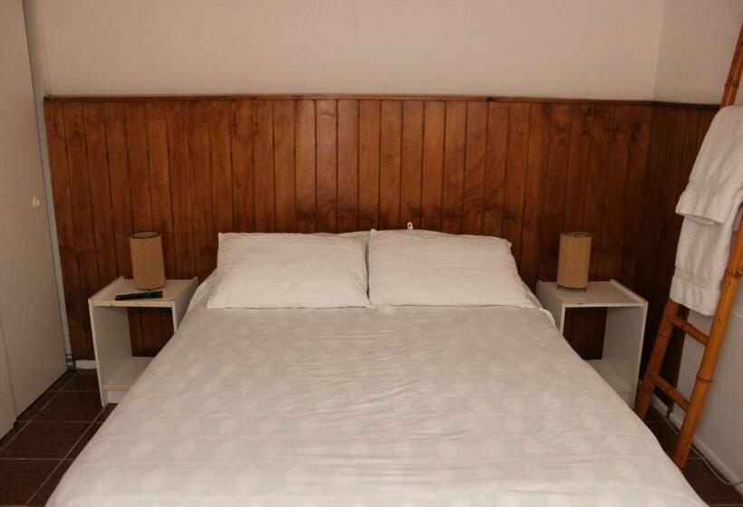 Quarto Estandar, Velero Sur