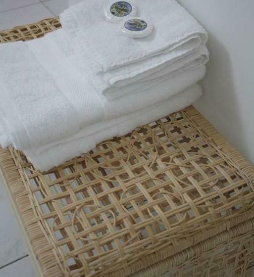 Quarto Estandar, Velero Sur