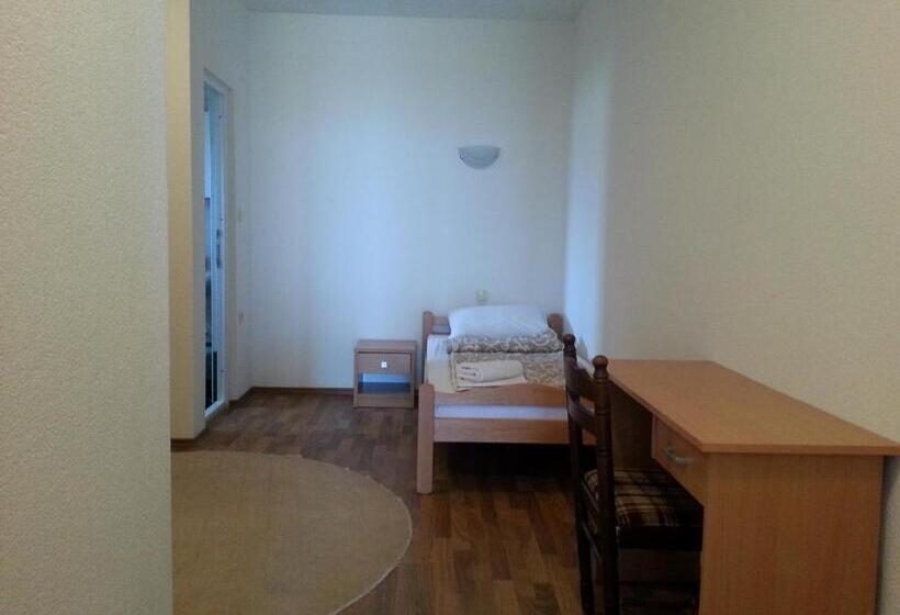 اتاق استاندارد یک نفره, Pansion Turudić