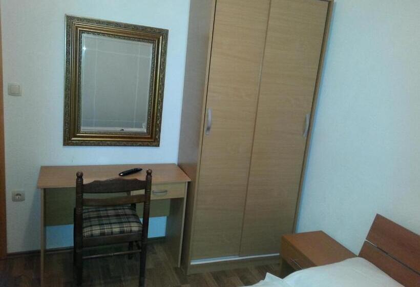 اتاق استاندارد با بالکن, Pansion Turudić