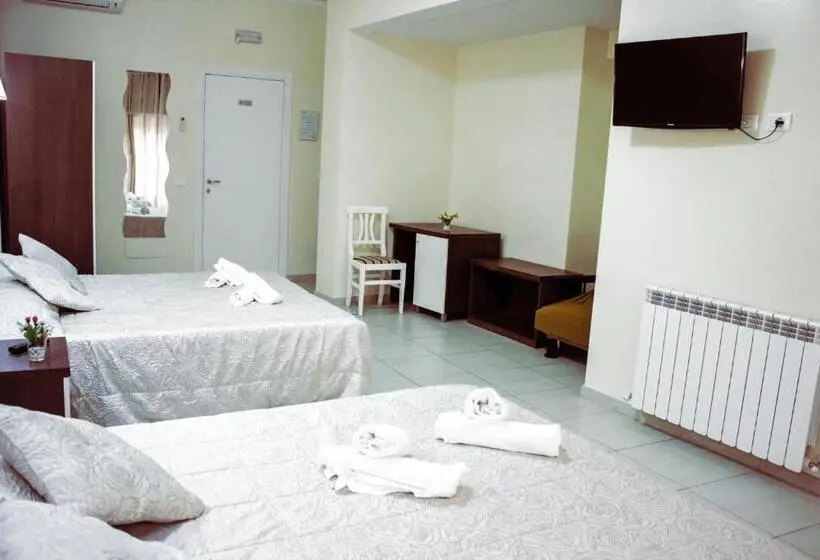 スタンダード5人部屋, Tiburtina Hotel Holiday