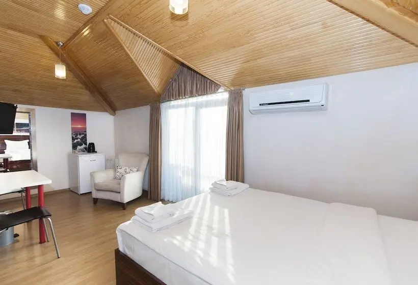 デラックススイート, Blueway Hotel Residence