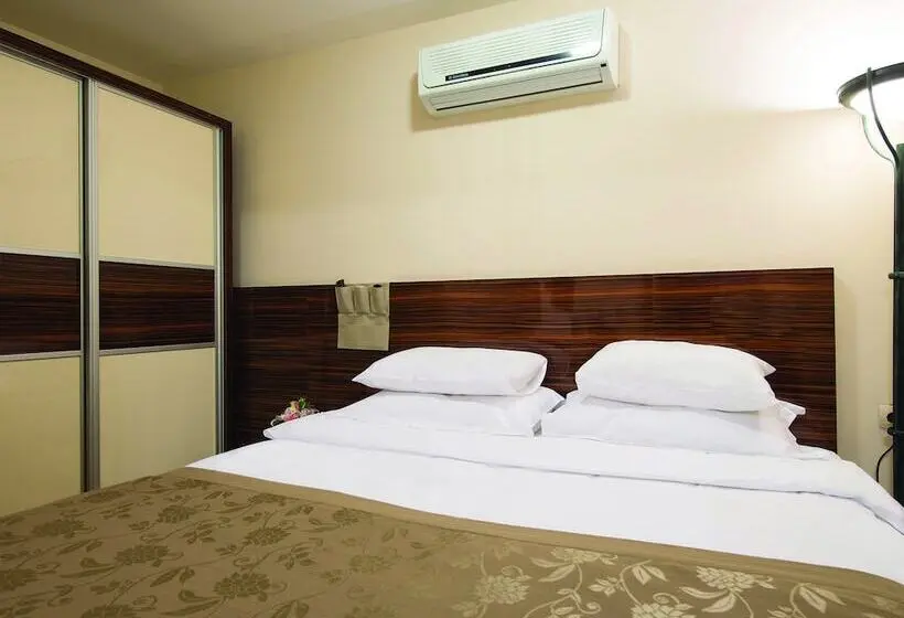 エコノミールーム, Blueway Hotel Residence