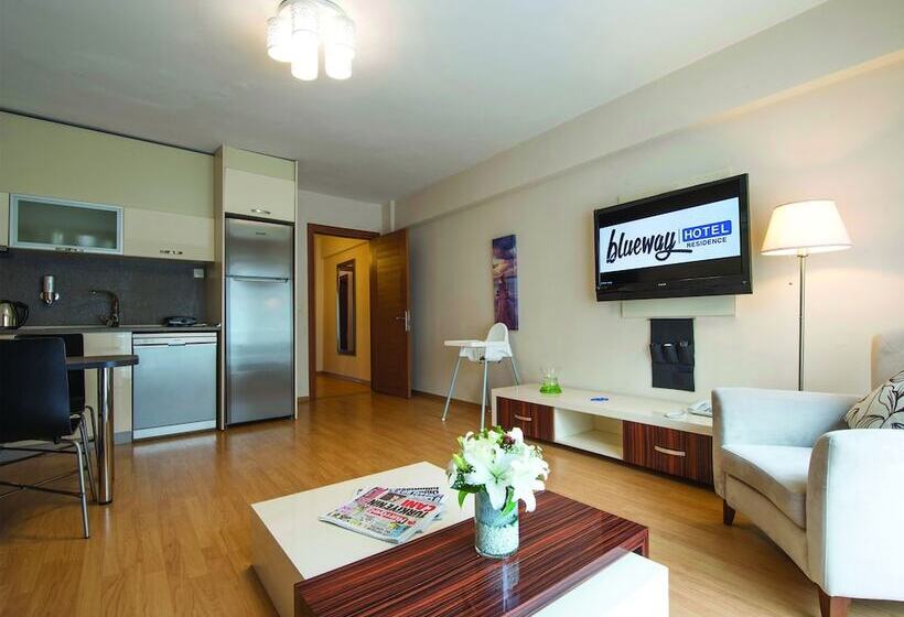 家庭套房, Blueway Hotel Residence