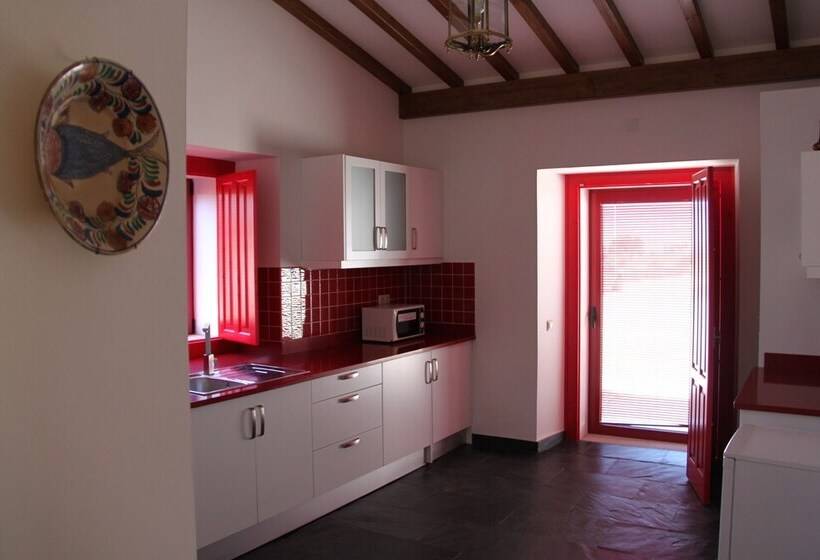 شقة غرفتين, Casa Da Urra