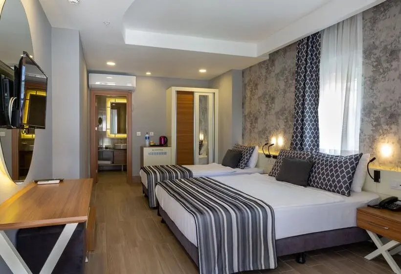 اتاق استاندارد, Greenwood Suites Resort