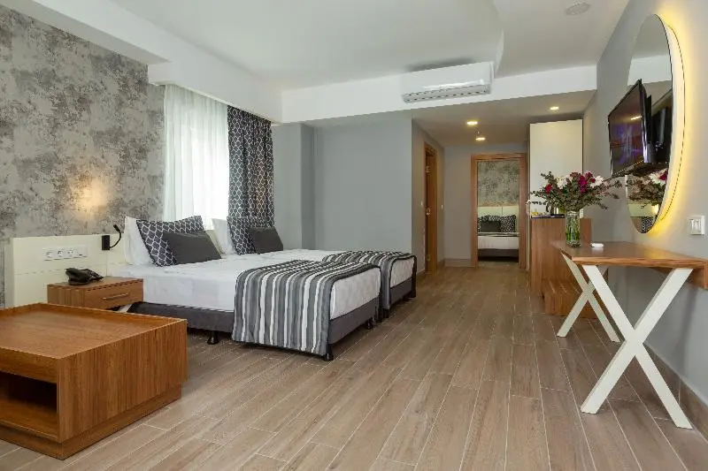 سوئیت 2 خوابه, Greenwood Suites Resort