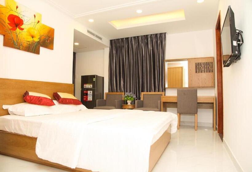 استودیوی لوکس, 60 Inn Saigon