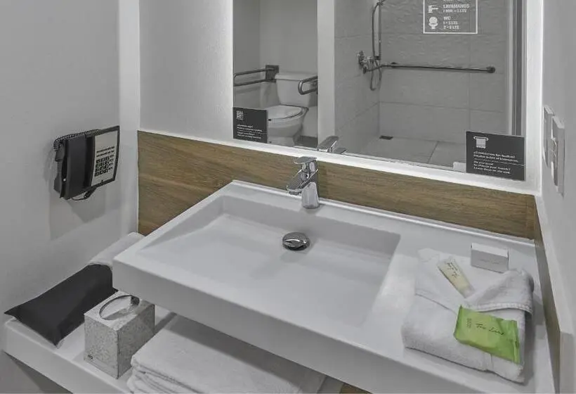 スーペリアールーム, City Express Plus By Marriott Tijuana