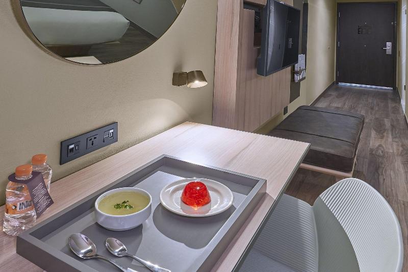 Стандартный Номер Кровать Кинг, City Express Plus By Marriott Tijuana