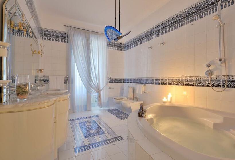 スタンダード４人部屋, La Marina