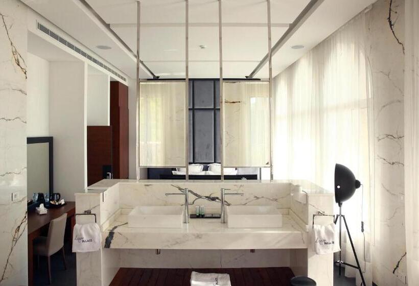 سوئیت پرزیدنت, Luxor