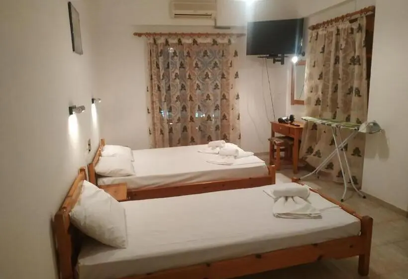 Triple Room Sea View, George Studios Stalis