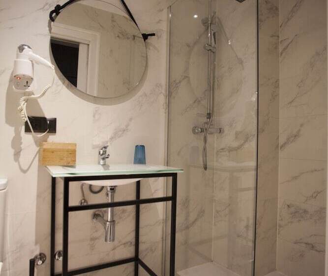 اتاق سوپریور, Cc Malasaña