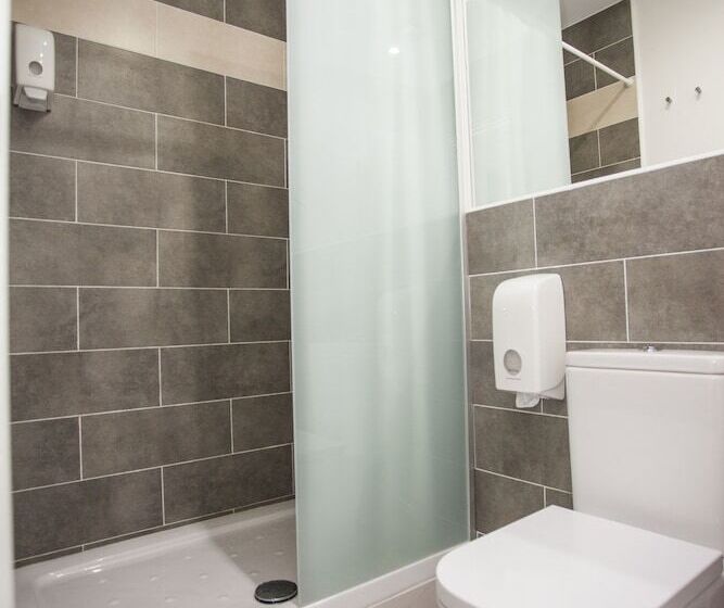 اتاق سوپریور, Cc Malasaña