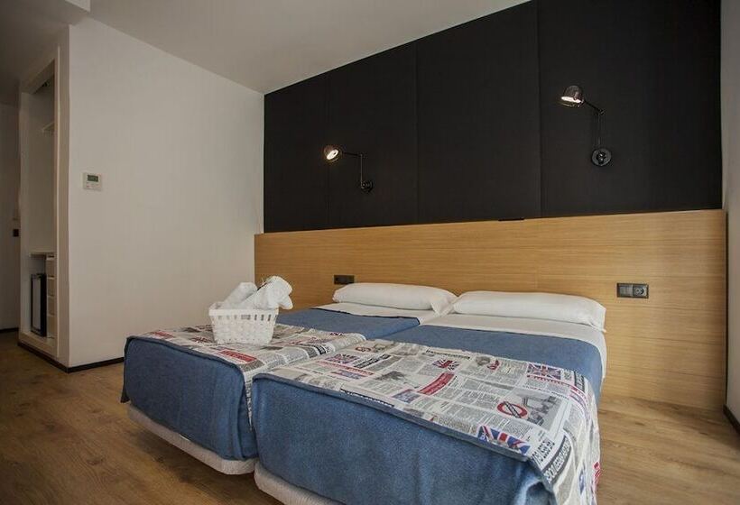 اتاق استاندارد, Cc Malasaña