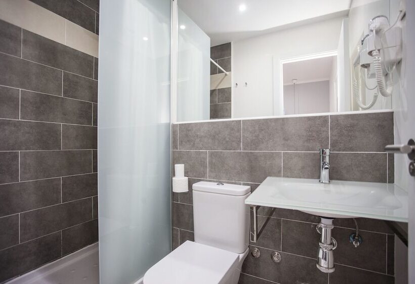 اتاق استاندارد, Cc Malasaña