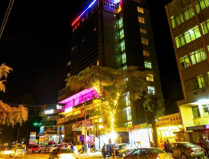 سوییت لوکس, Denver Boutique